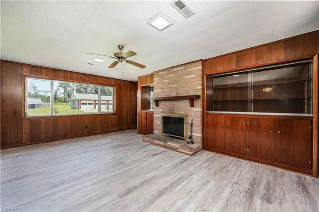 $795,000 | 8521 Highway 64, Ramseur, NC 27316