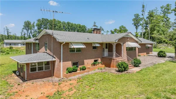 $695,000 | 8521 Highway 64, Ramseur, NC 27316