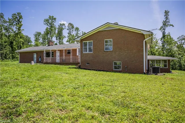 $795,000 | 8521 Highway 64, Ramseur, NC 27316