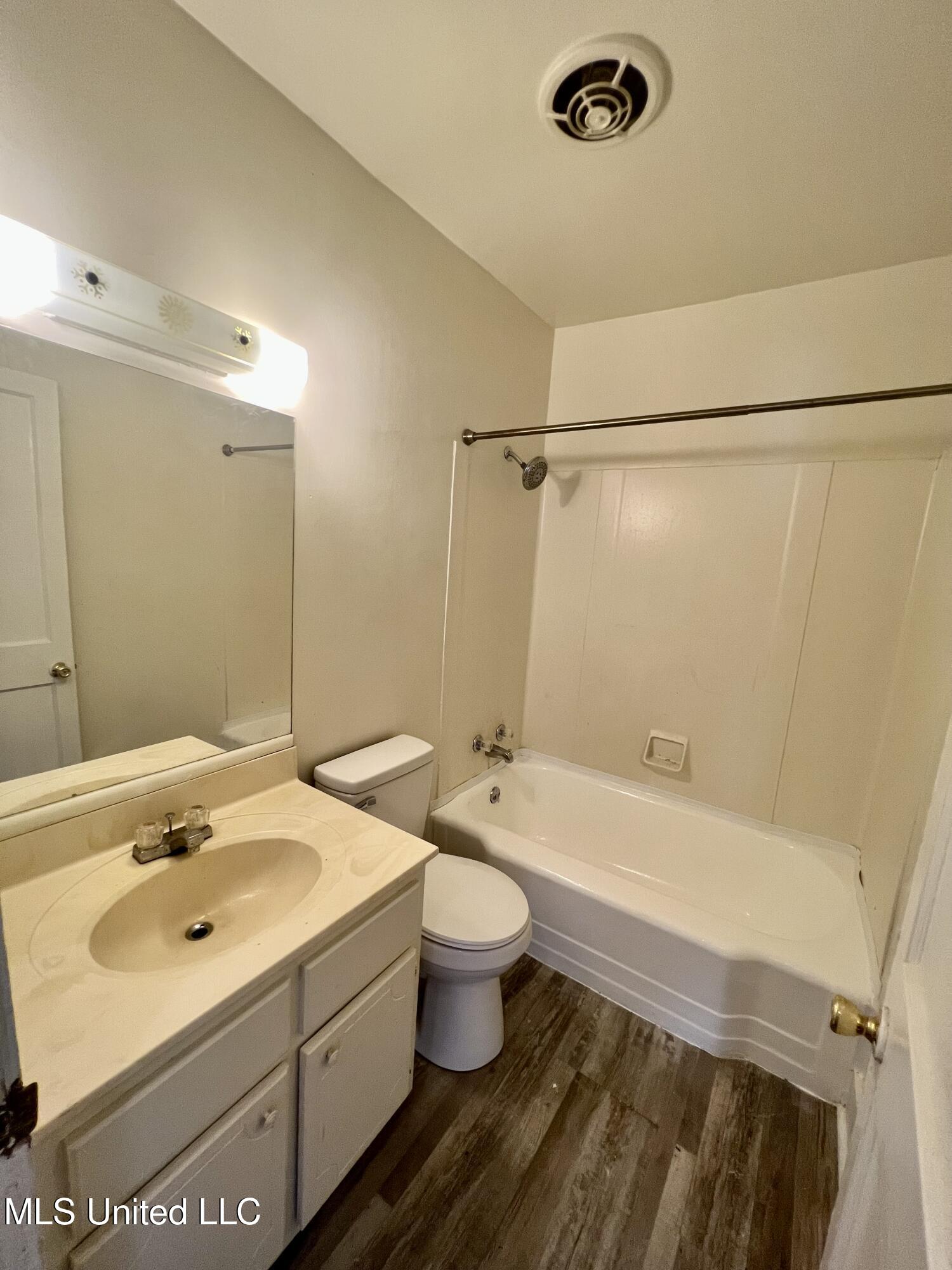 802 Farmer Street Cleveland, MS 38732 - Photo 13 of 13 IMG_0636