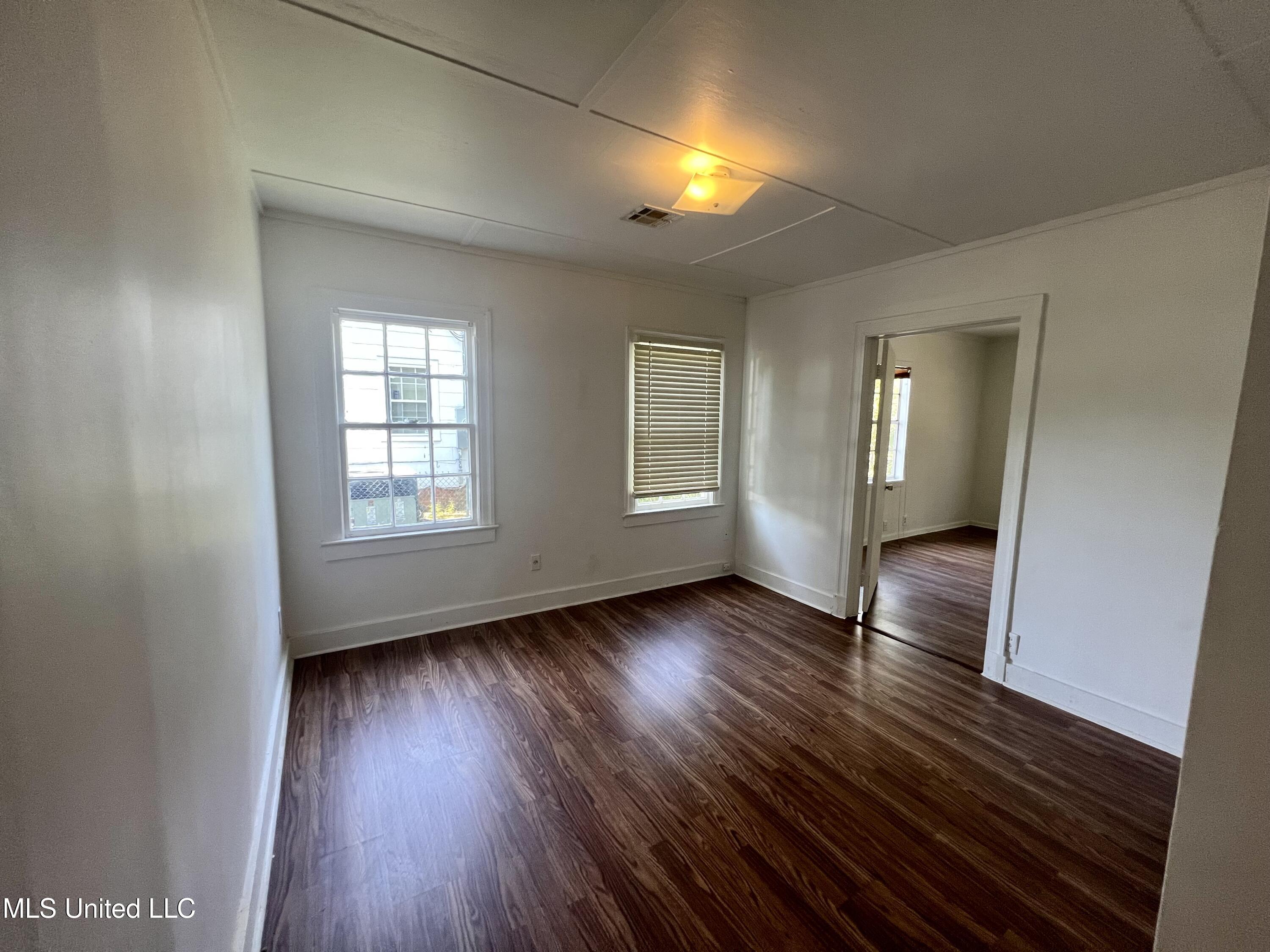 802 Farmer Street Cleveland, MS 38732 - Photo 4 of 13 IMG_0617