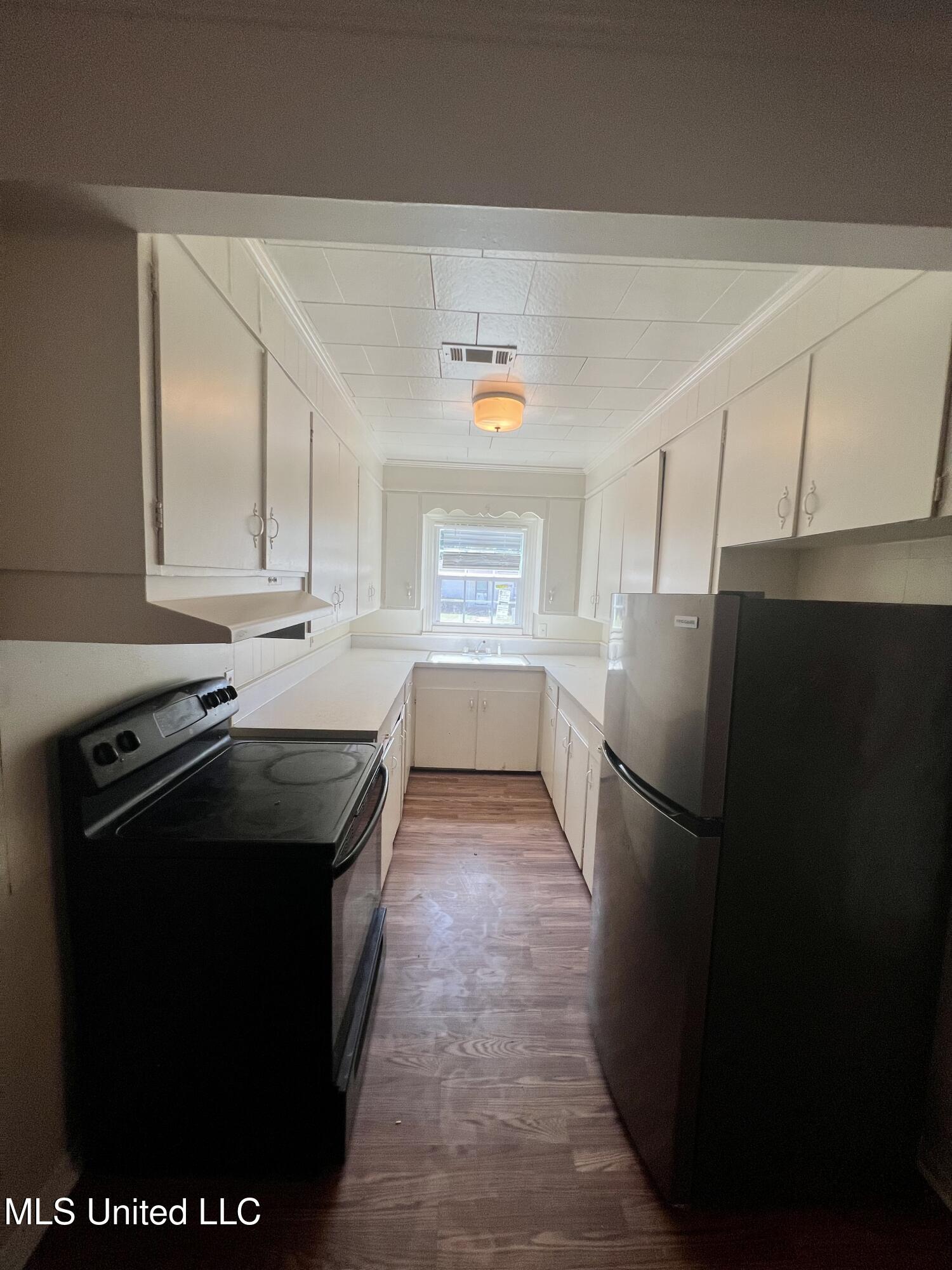 802 Farmer Street Cleveland, MS 38732 - Photo 7 of 13 IMG_0622