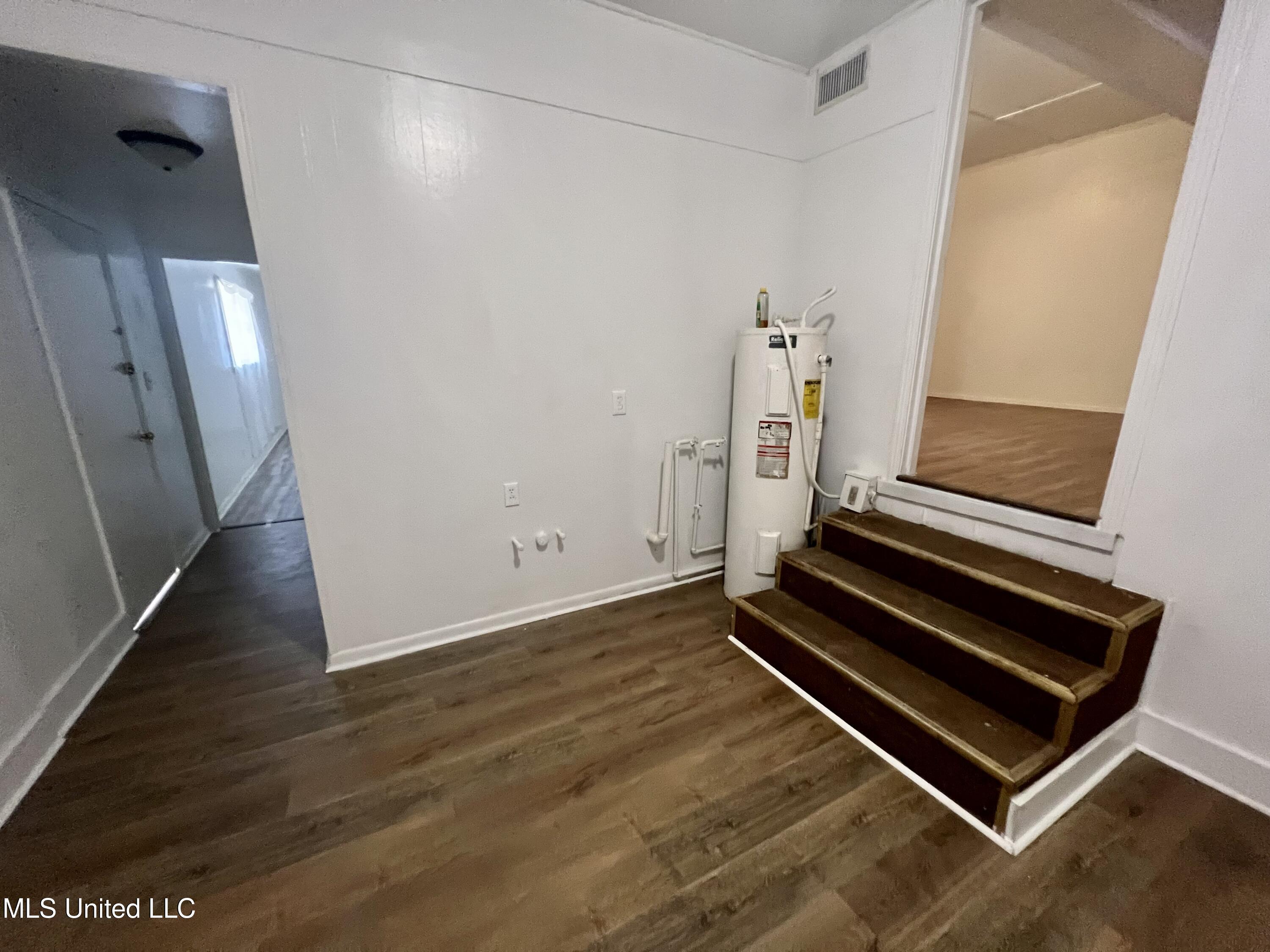 802 Farmer Street Cleveland, MS 38732 - Photo 10 of 13 IMG_0628