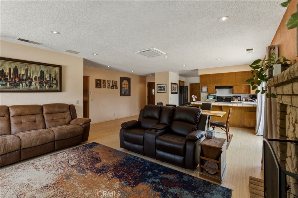 2251 South Stage Coach Lane Fallbrook, CA 92028 - Photo 11 of 69