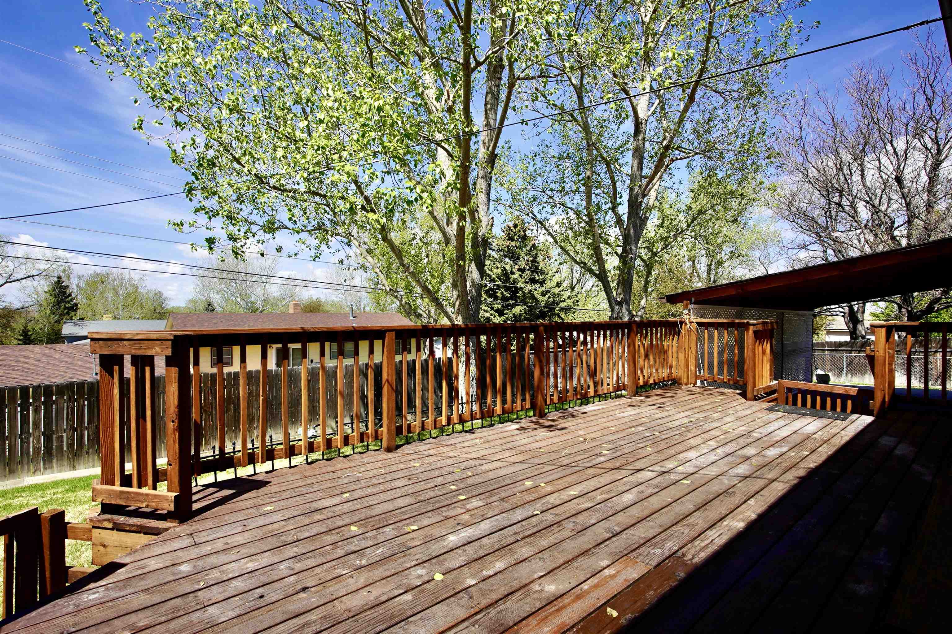 1460 Manor Drive Casper, WY 82609 - Photo 37 of 48