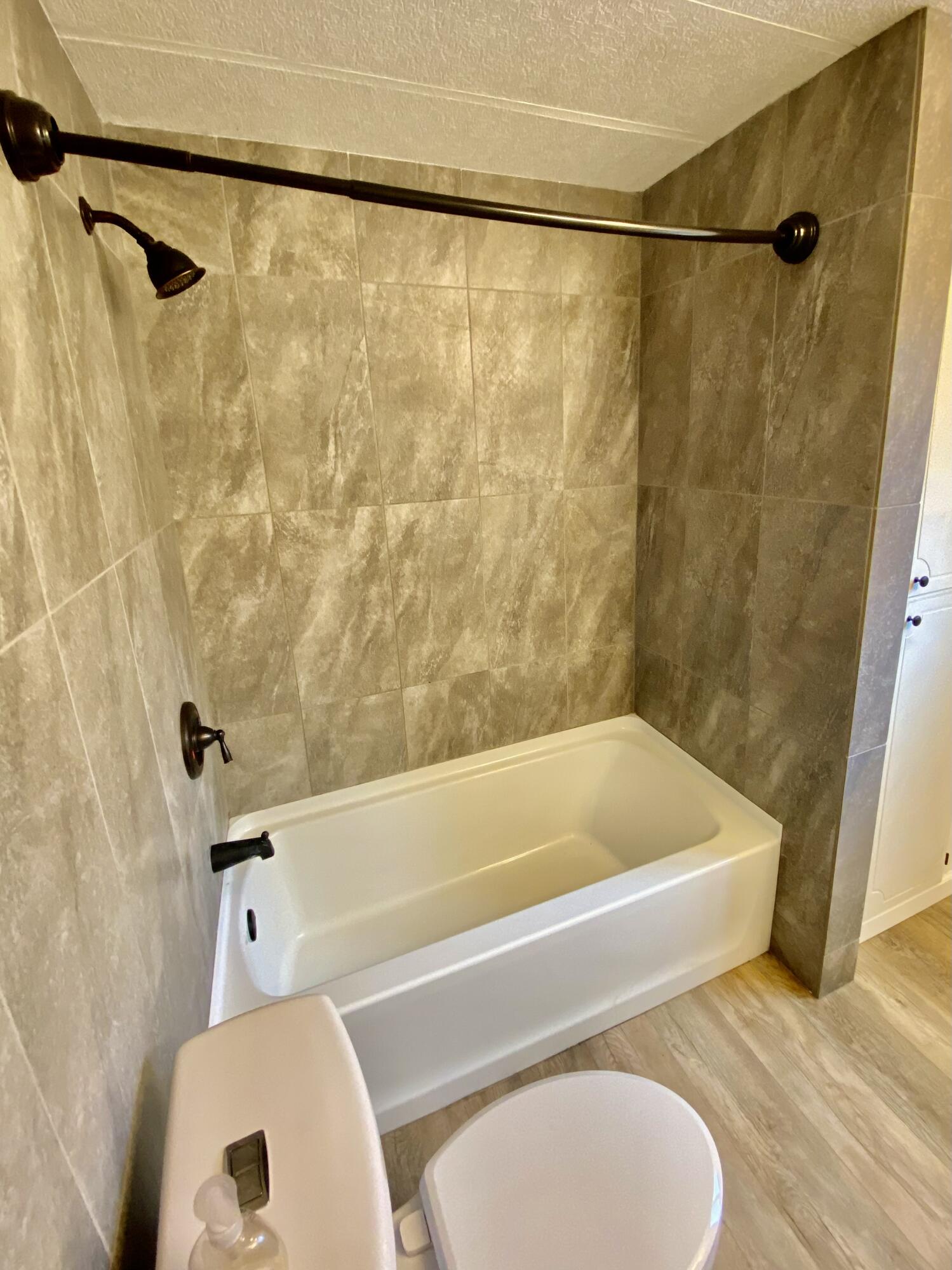 60311 Cheyenne Road, Unit 11 Bend, OR 97702 - Photo 12 of 42 IMG_0516