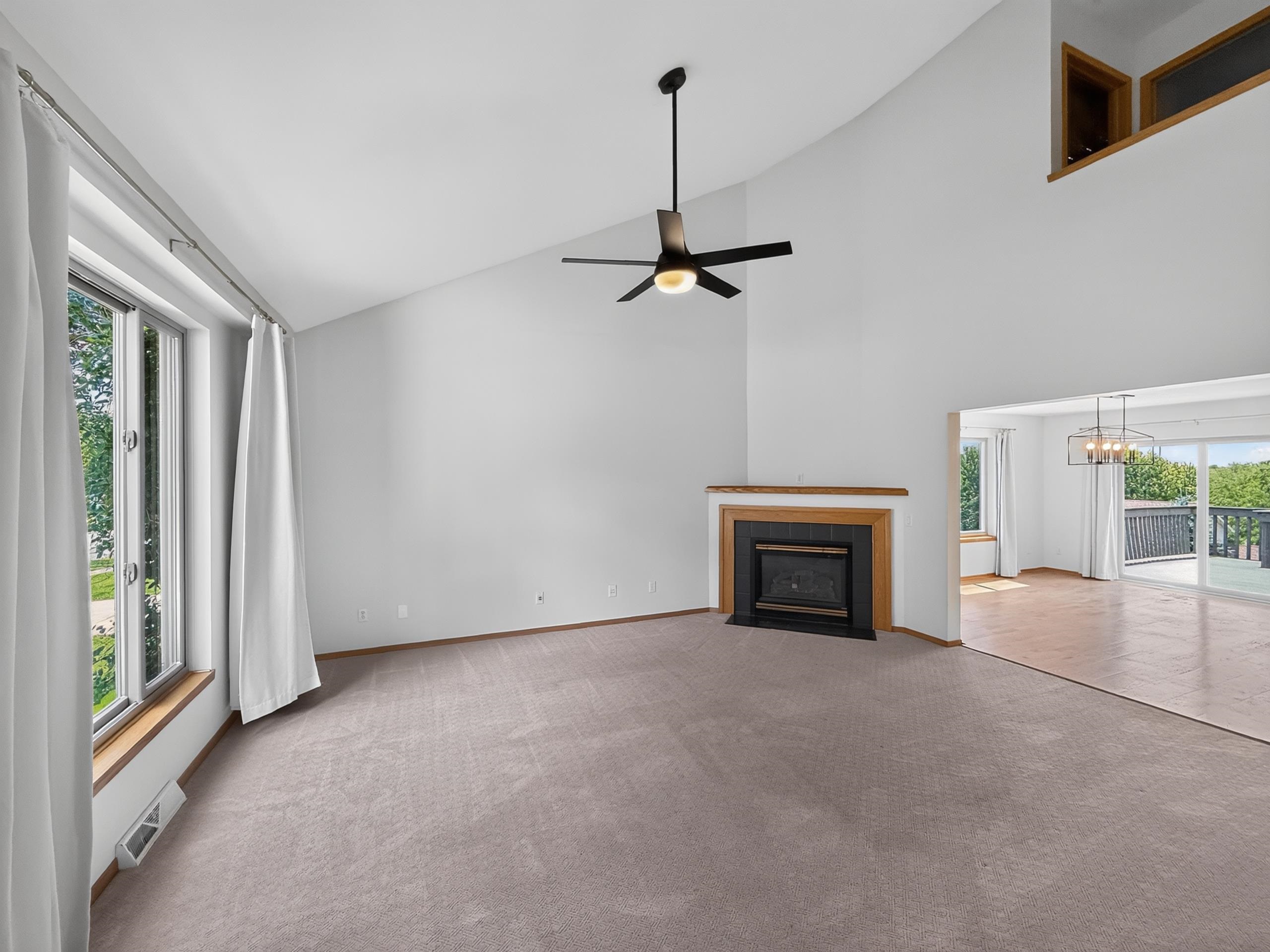 932 Vista Ridge Drive Mount Horeb, WI 53572 - Photo 8 of 35