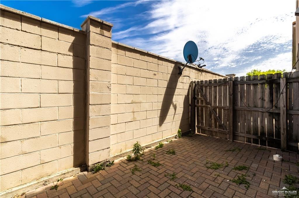1209 Olympia Avenue, Unit 3 McAllen, TX 78503 - Photo 5 of 21 a view of a street