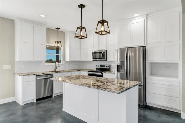 $545,000 | 315 State Avenue, Stephenville, TX 76401