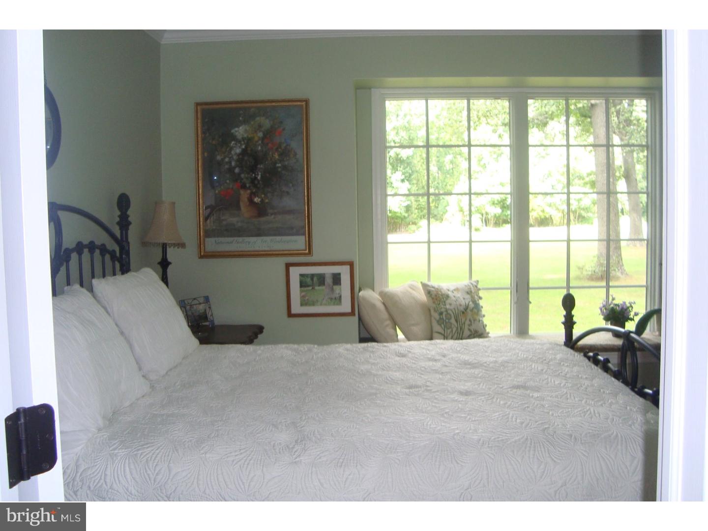 217 Ridge Road Southampton, NJ 08088 - Photo 17 of 24 Bedroom - Main