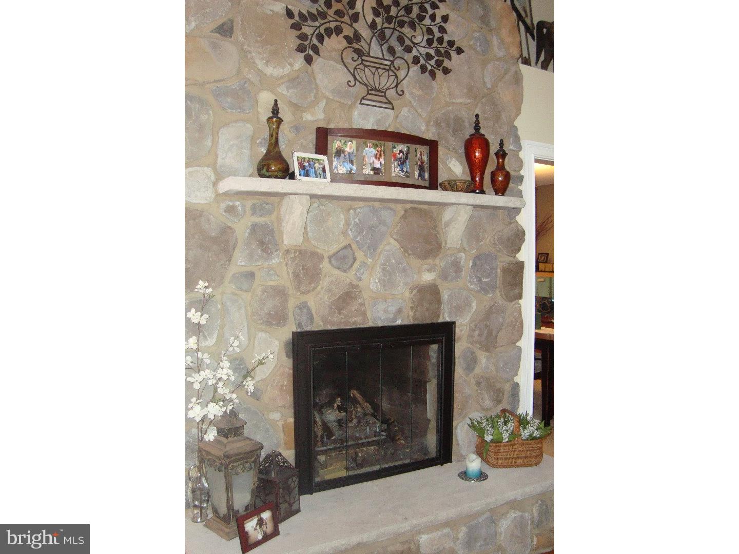 217 Ridge Road Southampton, NJ 08088 - Photo 5 of 24 Great Room