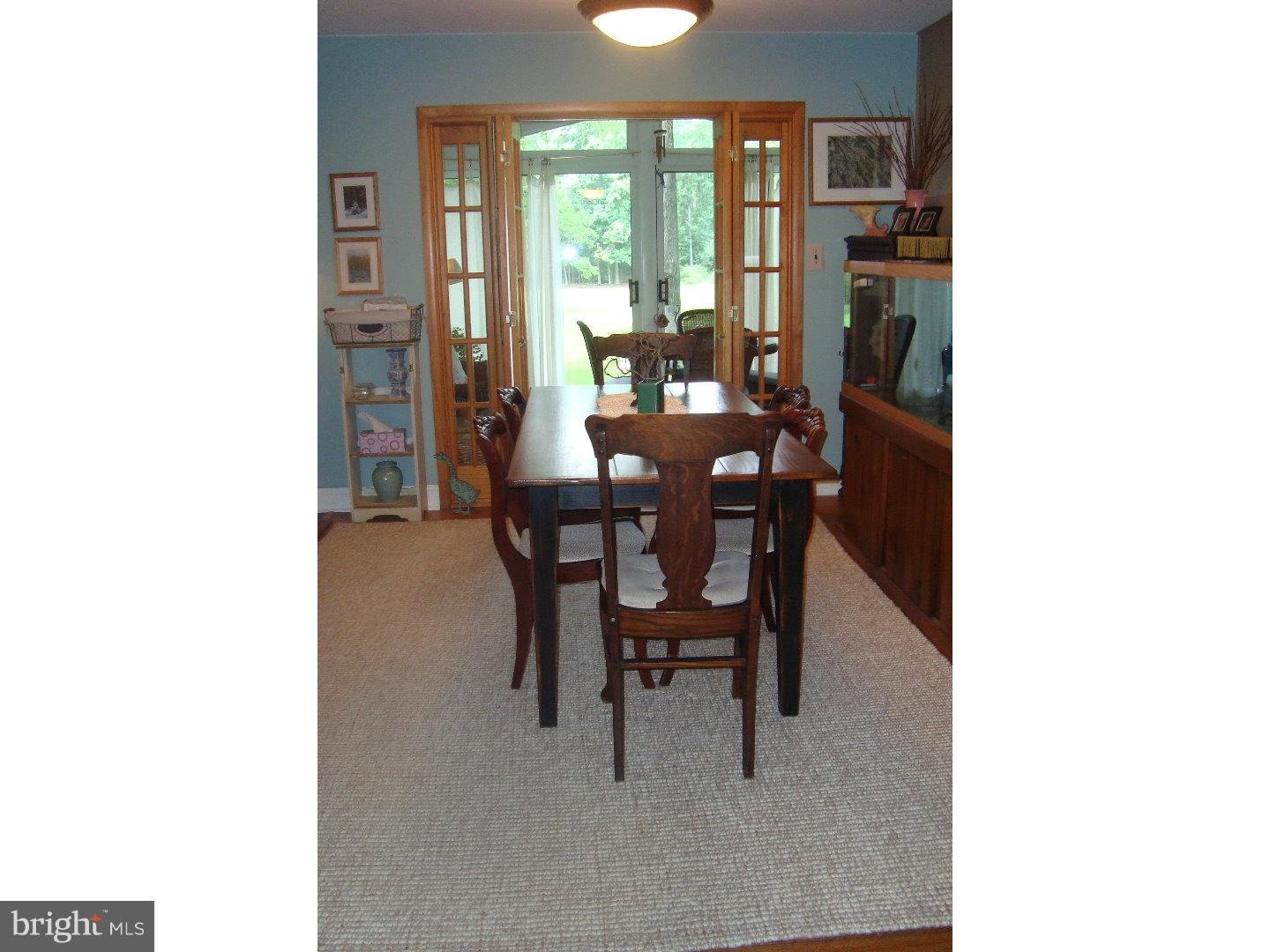 217 Ridge Road Southampton, NJ 08088 - Photo 8 of 24 Dining Room