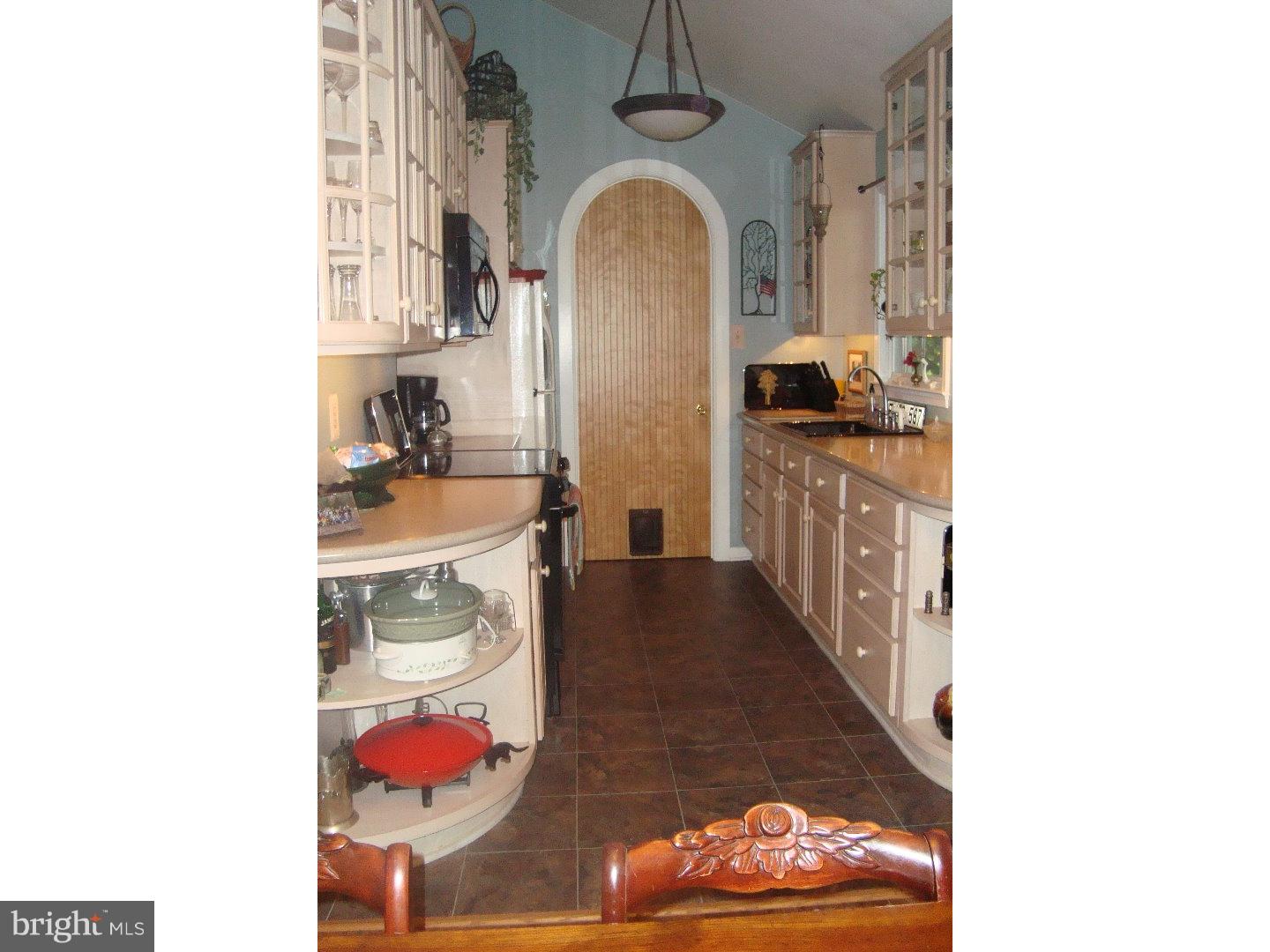 217 Ridge Road Southampton, NJ 08088 - Photo 9 of 24 Kitchen