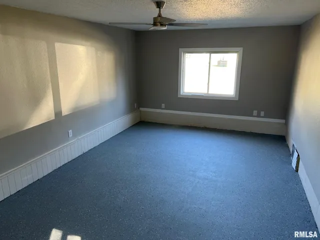 $219,900 | 600 East 15th Street, Metropolis, IL 62960