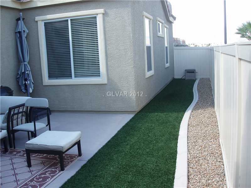 8564 Rhamus Court Las Vegas, NV 89149 - Photo 17 of 25 Yard/Garden.