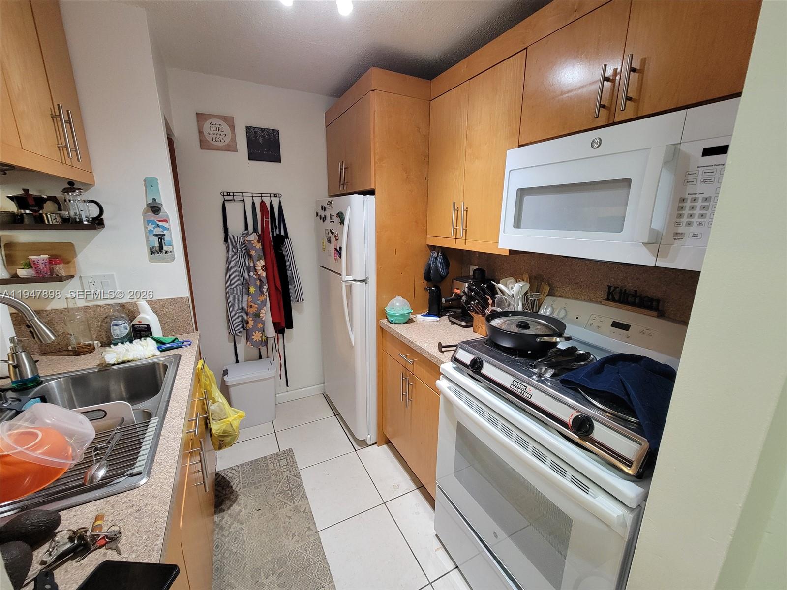 8000 Southwest 149th Avenue, Unit A201 Miami, FL 33193 - Photo 11 of 43