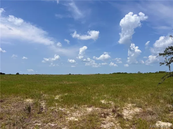 $530,000 | 5990 West Oakhill Street, Dunnellon, FL 34433