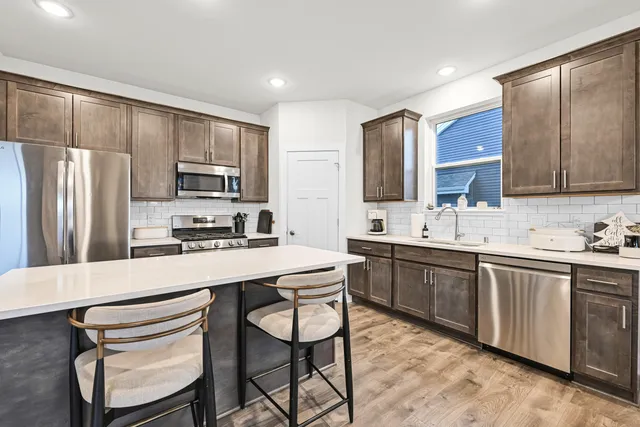 $589,000 | 704 River Ridge Drive, Waterford, WI 53185