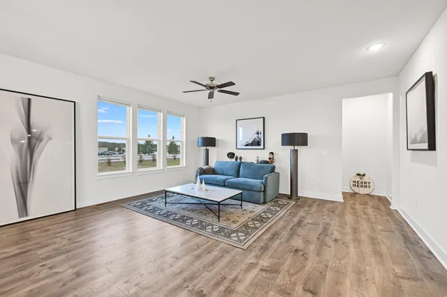 $589,000 | 704 River Ridge Drive, Waterford, WI 53185