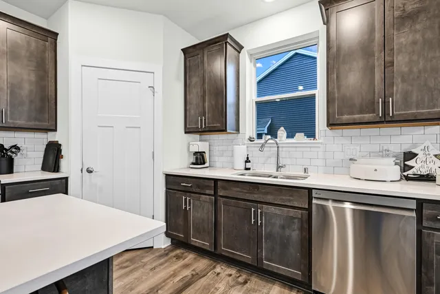 $589,000 | 704 River Ridge Drive, Waterford, WI 53185