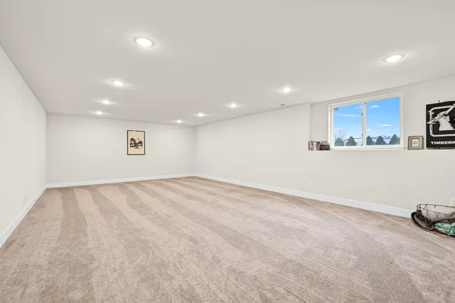 $589,000 | 704 River Ridge Drive, Waterford, WI 53185