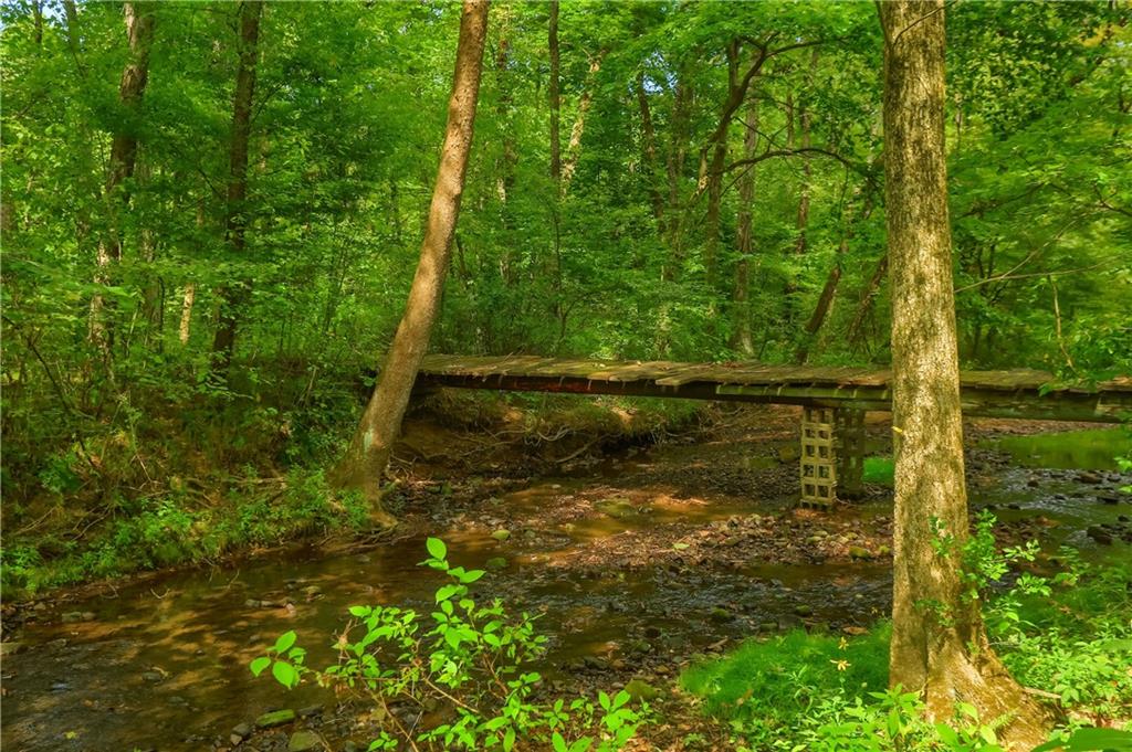 2749 Frew Mill Road New Castle, PA 16101 - Photo 16 of 18