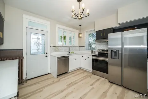 $275,000 | 8026 Natural Bridge Road, St. Louis, MO 63121