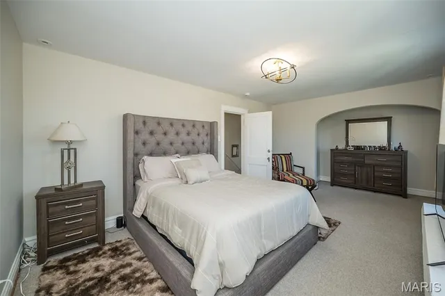 $275,000 | 8026 Natural Bridge Road, St. Louis, MO 63121