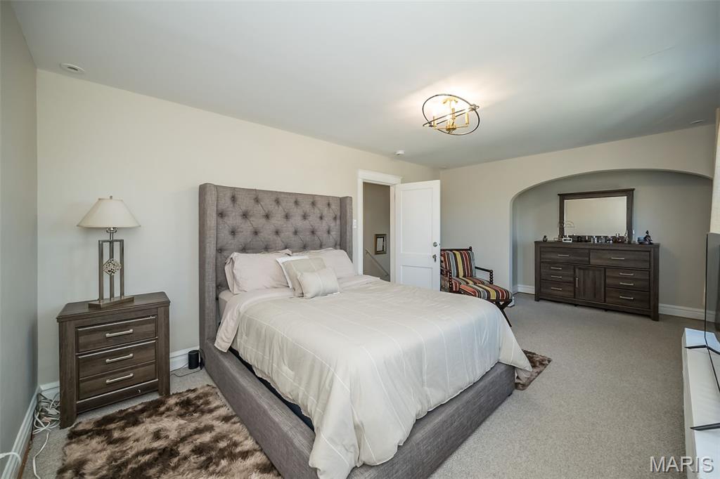 8026 Natural Bridge Road St. Louis, MO 63121 - Photo 31 of 45