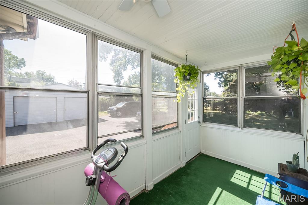 8026 Natural Bridge Road St. Louis, MO 63121 - Photo 34 of 45