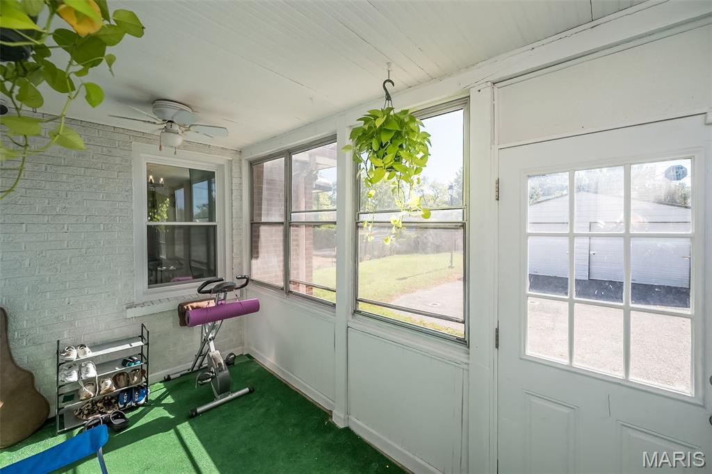 8026 Natural Bridge Road St. Louis, MO 63121 - Photo 36 of 45