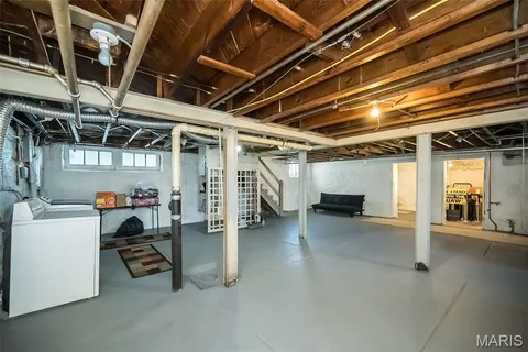 $275,000 | 8026 Natural Bridge Road, St. Louis, MO 63121