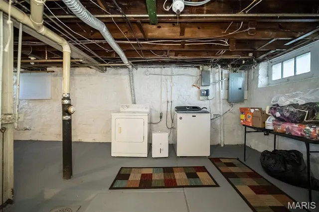 $275,000 | 8026 Natural Bridge Road, St. Louis, MO 63121