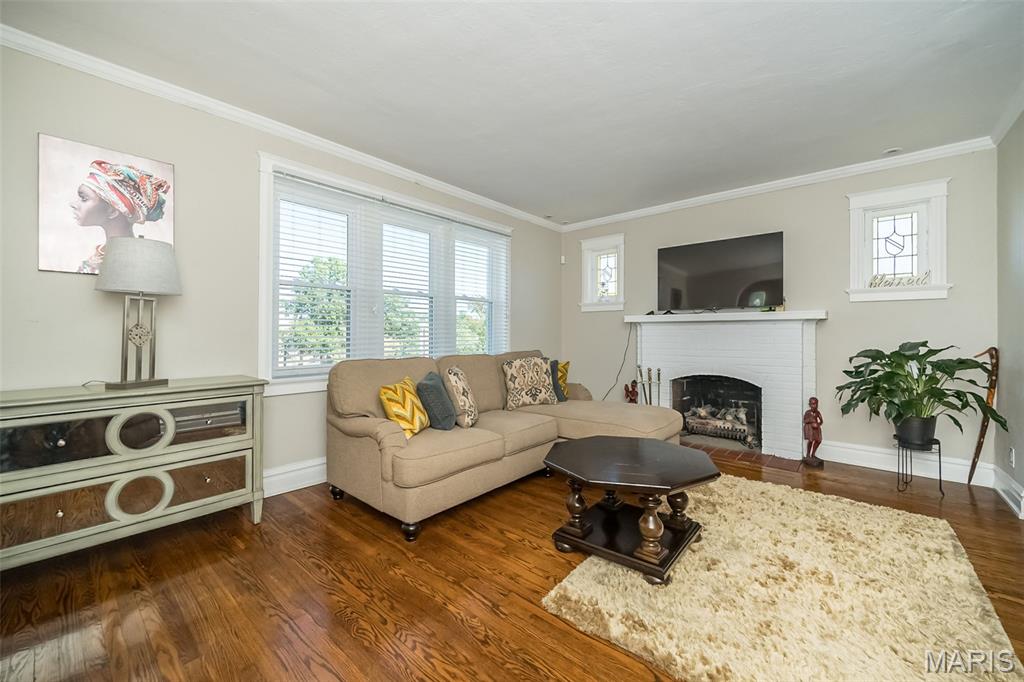 8026 Natural Bridge Road St. Louis, MO 63121 - Photo 10 of 45