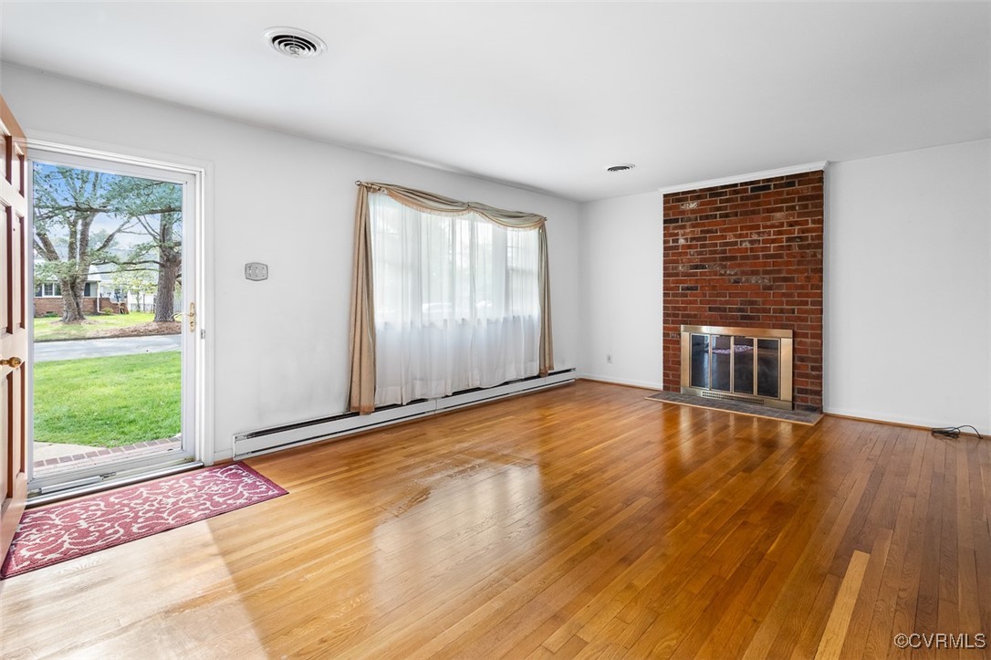 10102 Flanders Road Henrico, VA 23228 - Photo 6 of 33 Gallery Image 6