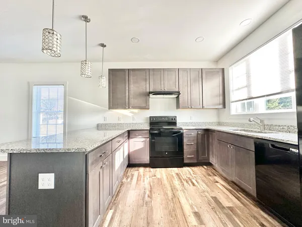 $2,000 | 350 North Main Street, Smyrna, DE 19977