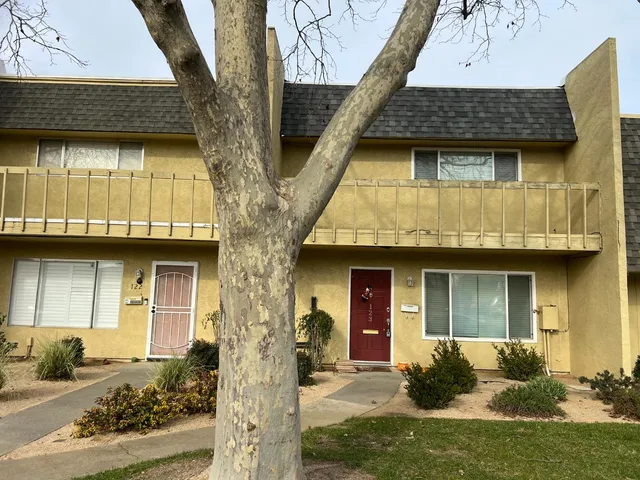$315,000 | 728 West Lincoln Avenue, Unit 123, Woodland, CA 95695