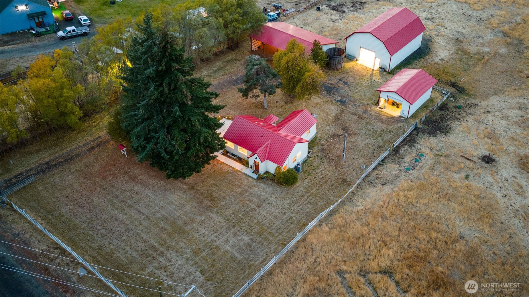 1371 Bettas Road Cle Elum, WA 98922 - Photo 2 of 40