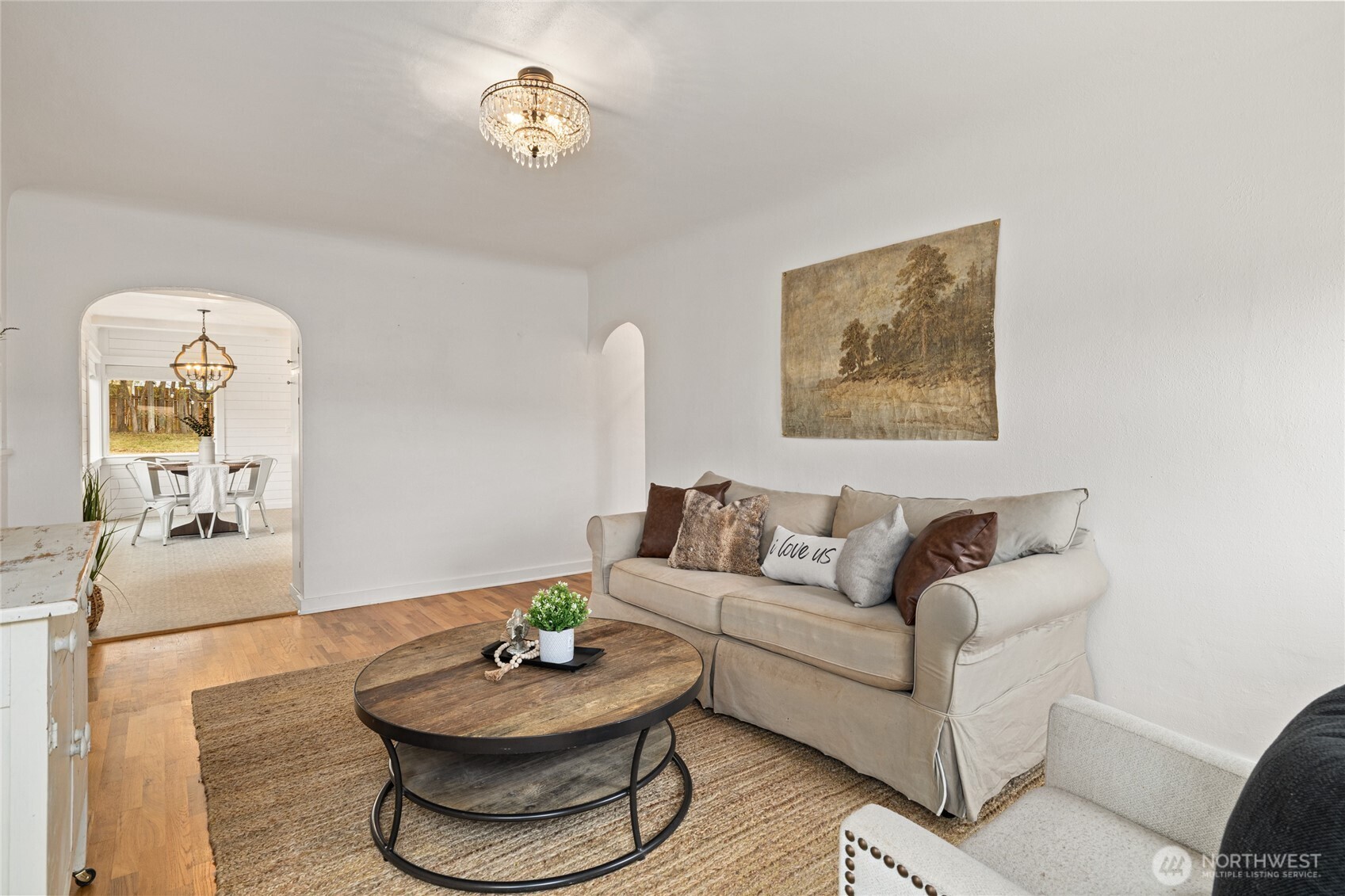 1371 Bettas Road Cle Elum, WA 98922 - Photo 7 of 40 a living room with furniture and a wooden floor