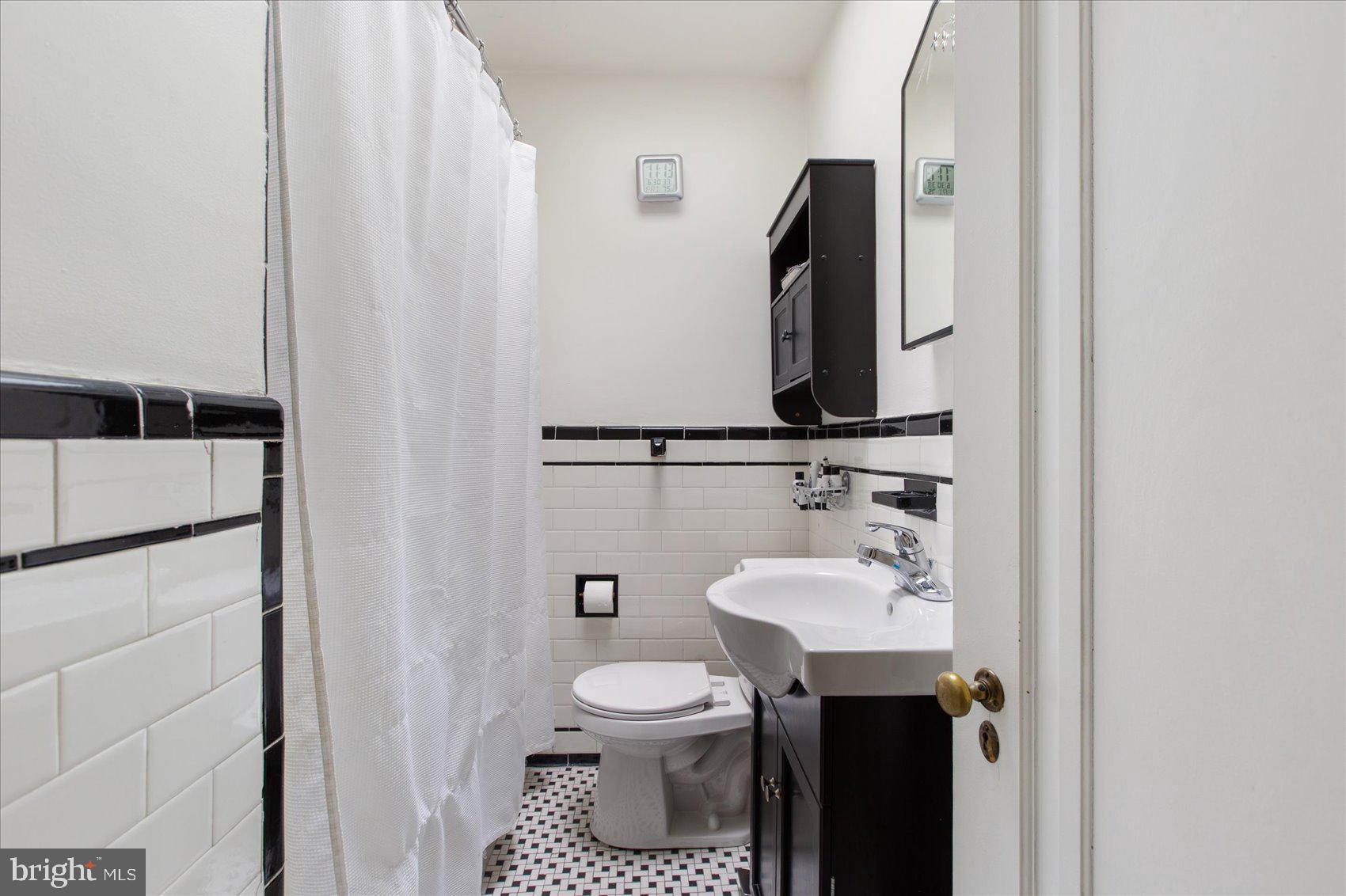 5222 Harford Road Baltimore, MD 21214 - Photo 26 of 40
