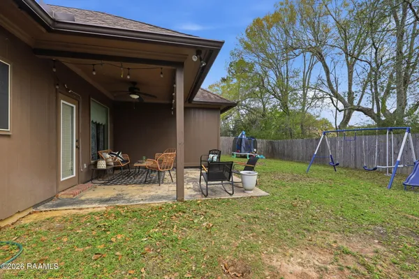 $240,000 | 301 Tealbrooke Drive, Scott, LA 70583