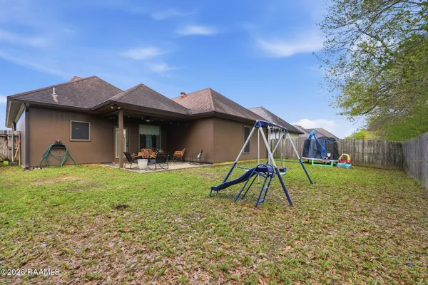 $240,000 | 301 Tealbrooke Drive, Scott, LA 70583