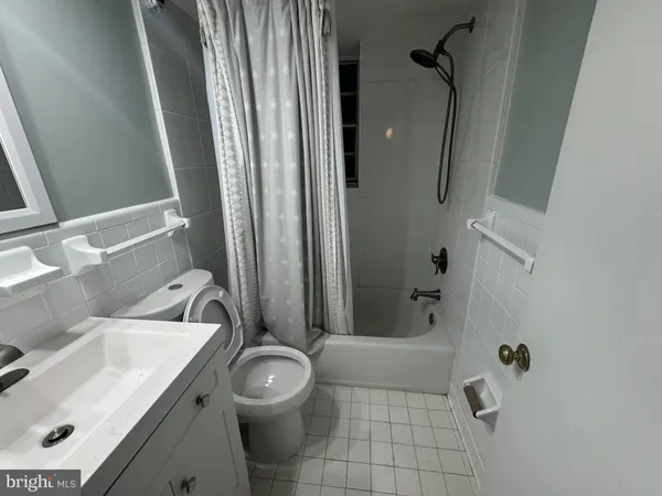 $1,780 | 2107 North Scott Street, Unit 67, Arlington, VA 22209