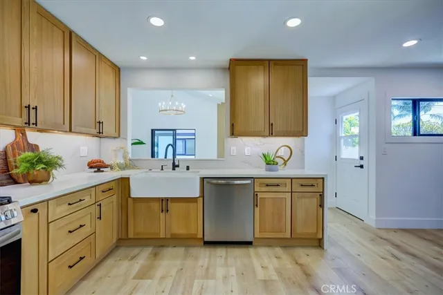 $1,349,900 | 3738 Gondar Avenue, Long Beach, CA 90808