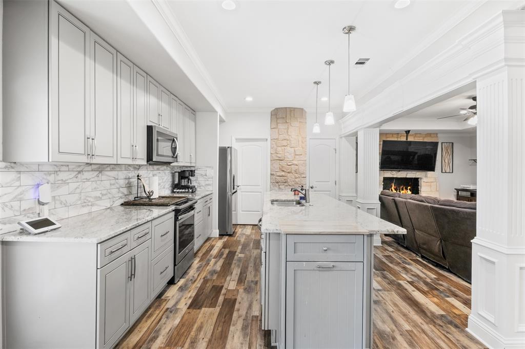 2002 West Bear Creek Road Cedar Hill, TX 75154 - Photo 13 of 33