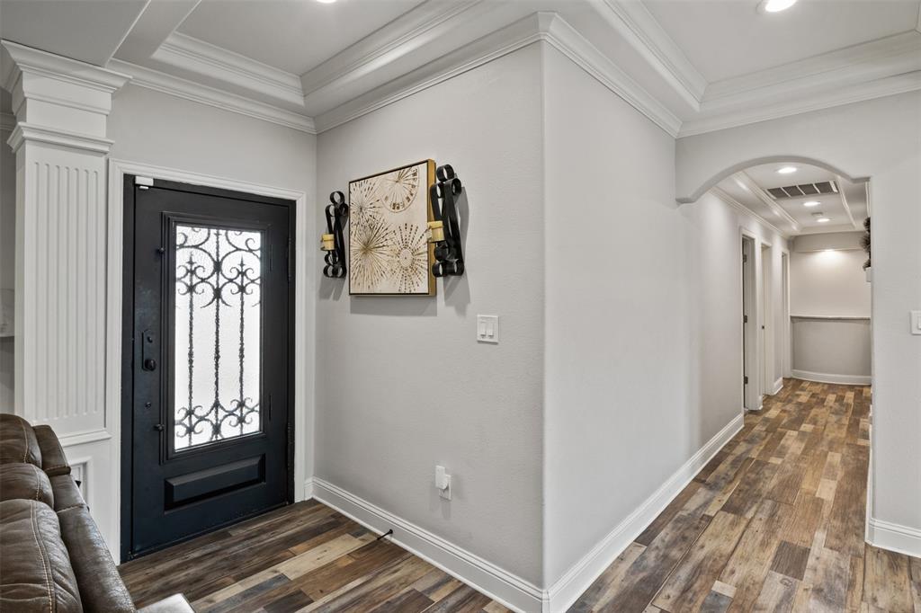 2002 West Bear Creek Road Cedar Hill, TX 75154 - Photo 5 of 33