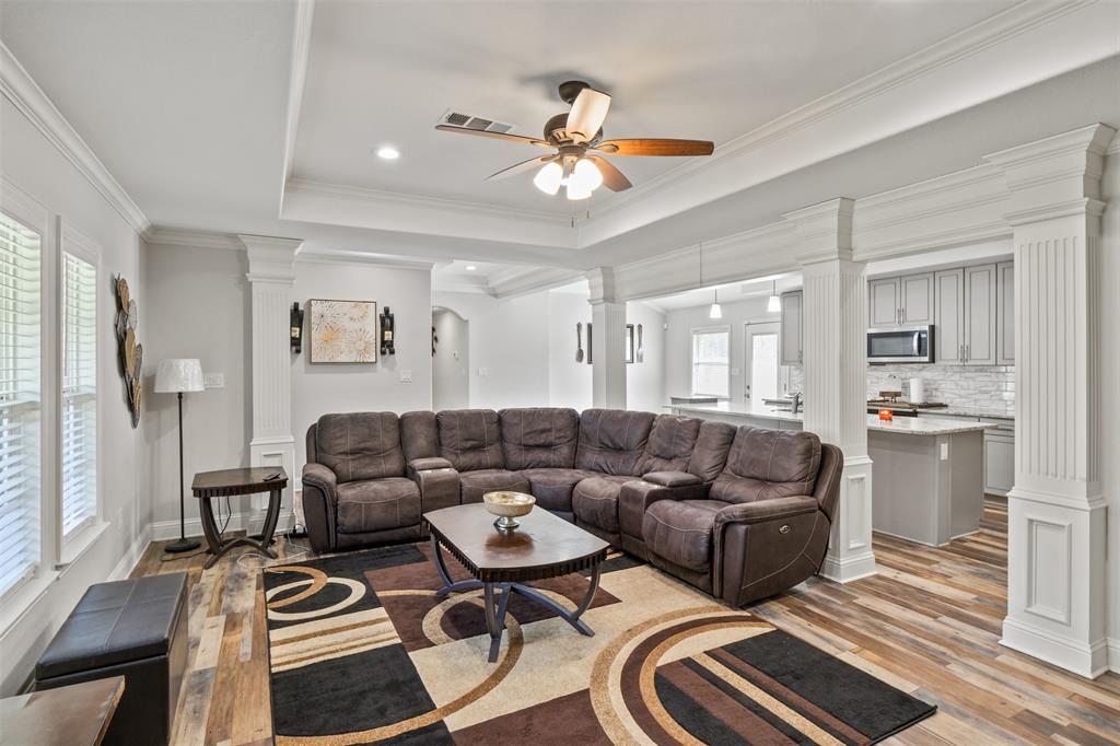 2002 West Bear Creek Road Cedar Hill, TX 75154 - Photo 7 of 33