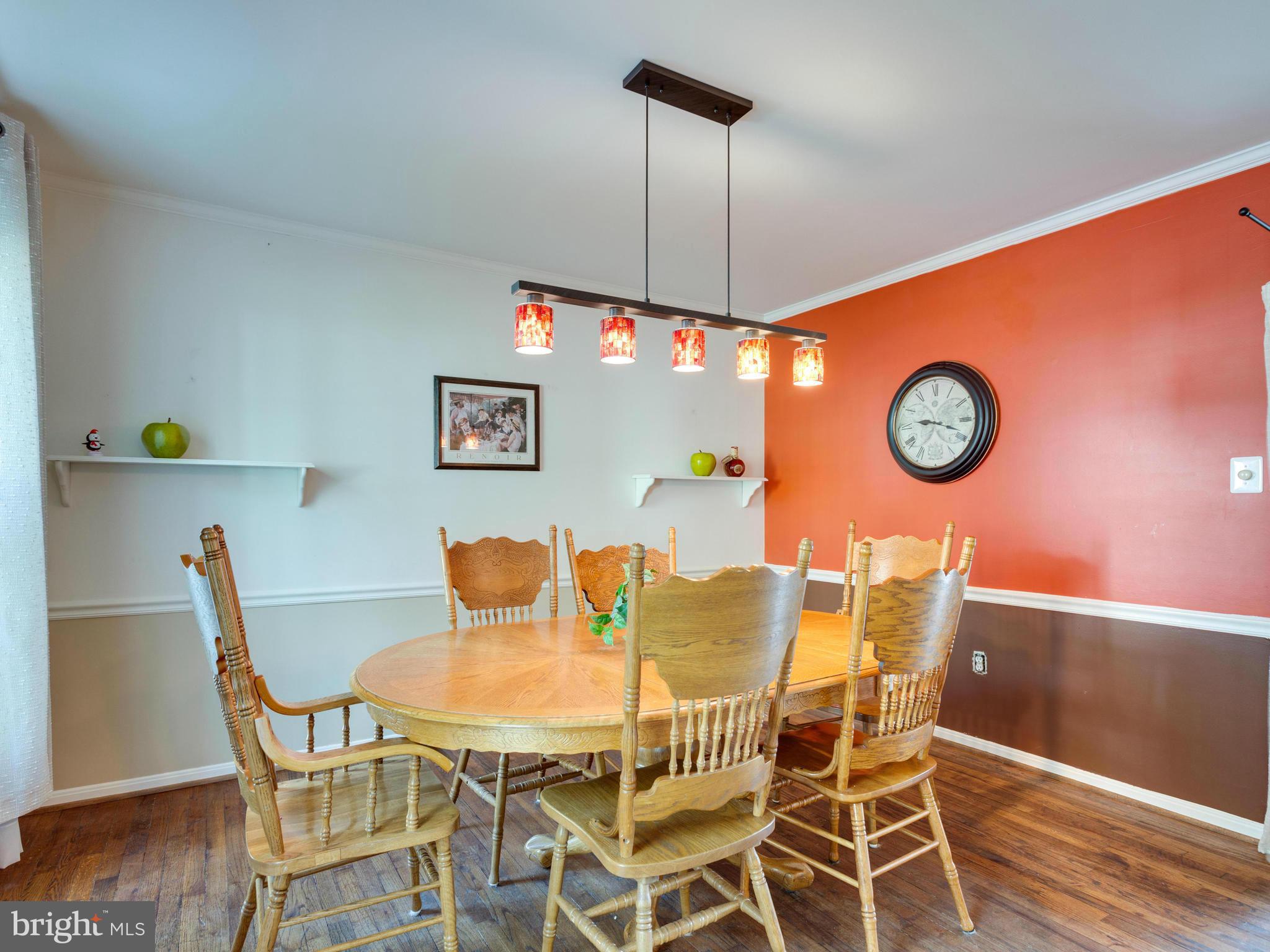 8147 Viola Street Springfield, VA 22152 - Photo 5 of 30 Dining Room