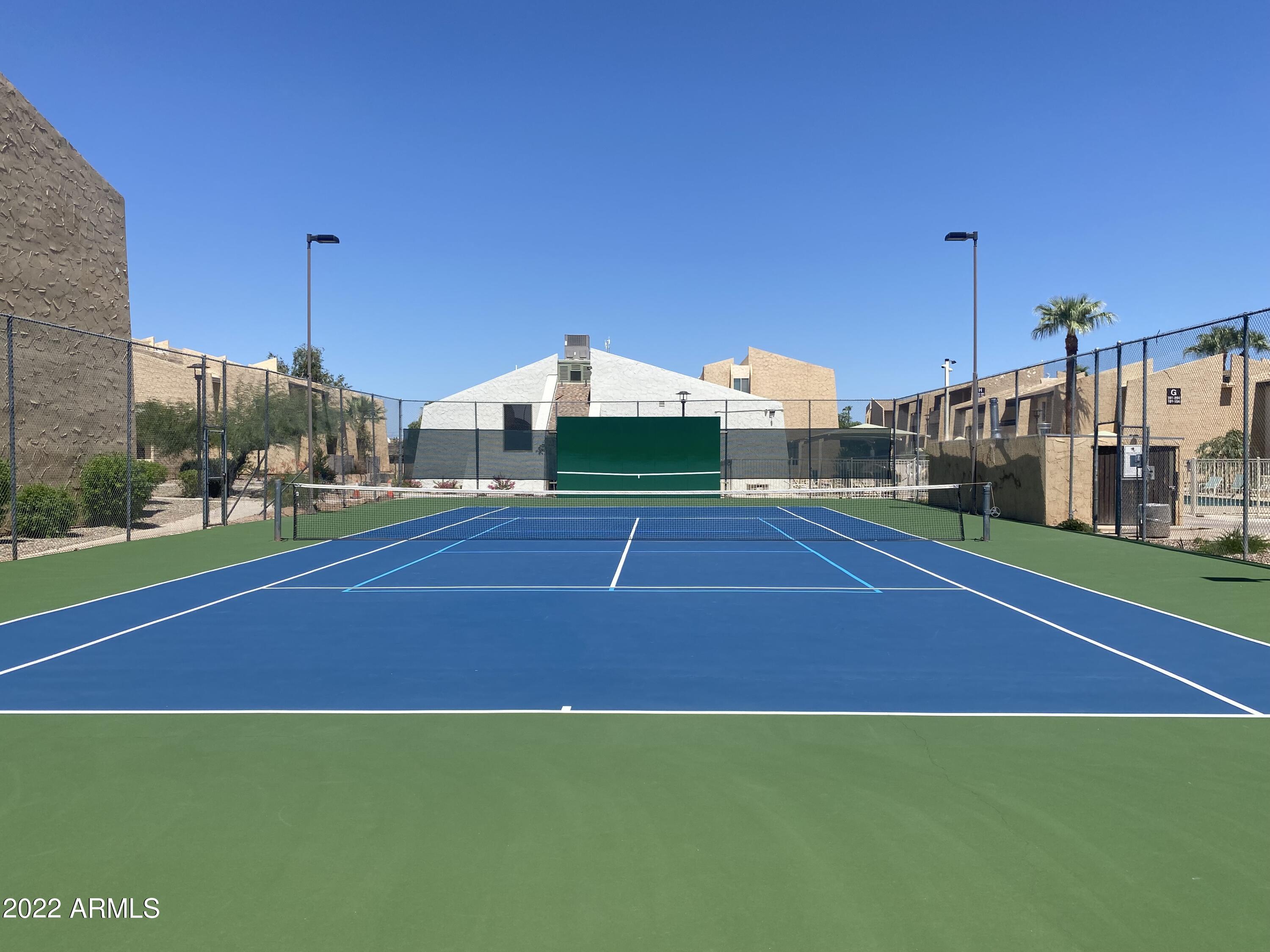 8055 East Thomas Road, Unit C109 Scottsdale, AZ 85251 - Photo 35 of 35 Community Tennis