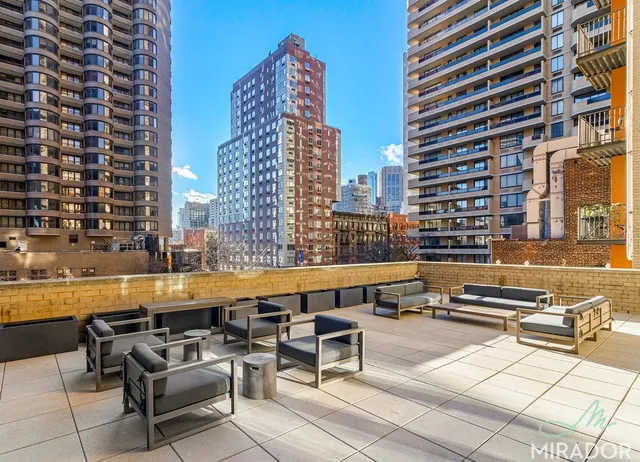 $4,350 | 330 East 39th Street, Unit 11K | Murray Hill